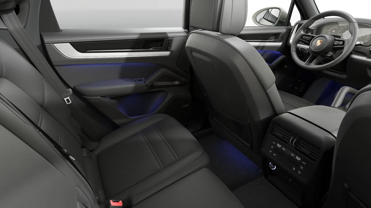 2026 Porsche 9Y0/9Y3 Cayenne Coupe - Image 14 of 14