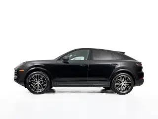 2026 Porsche 9Y0/9Y3 Cayenne Coupe - Image 13 of 31