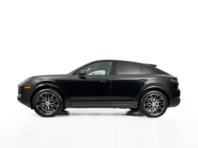 2026 Porsche 9Y0/9Y3 Cayenne Coupe - Image 14 of 31