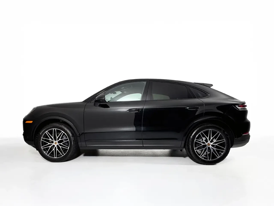 2026 Porsche 9Y0/9Y3 Cayenne Coupe - Image 16 of 31