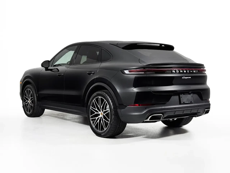 2026 Porsche 9Y0/9Y3 Cayenne Coupe - Image 24 of 31