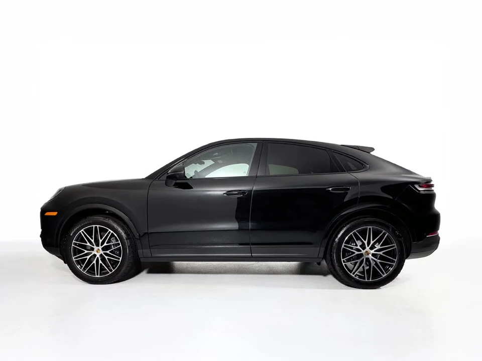 2026 Porsche 9Y0/9Y3 Cayenne Coupe - Image 12 of 31