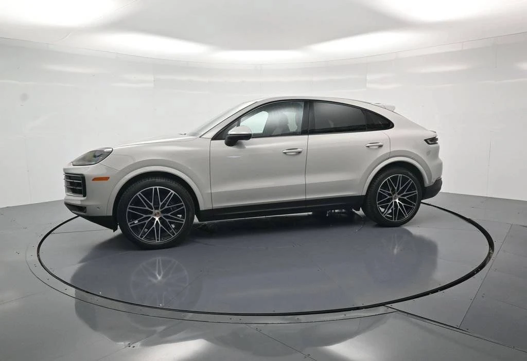 2026 Porsche 9Y0/9Y3 Cayenne Coupe - Image 2 of 4