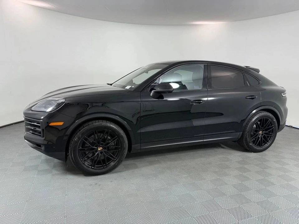 2026 Porsche 9Y0/9Y3 Cayenne Coupe - Image 2 of 5