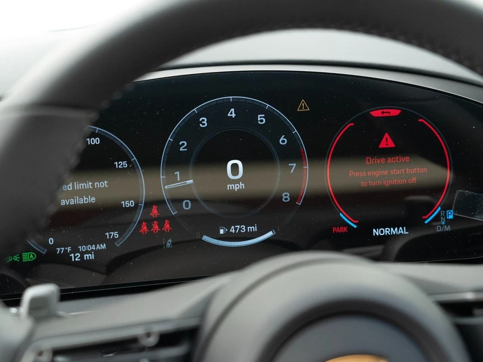 2026 Porsche 9Y0/9Y3 Cayenne - Image 23 of 31