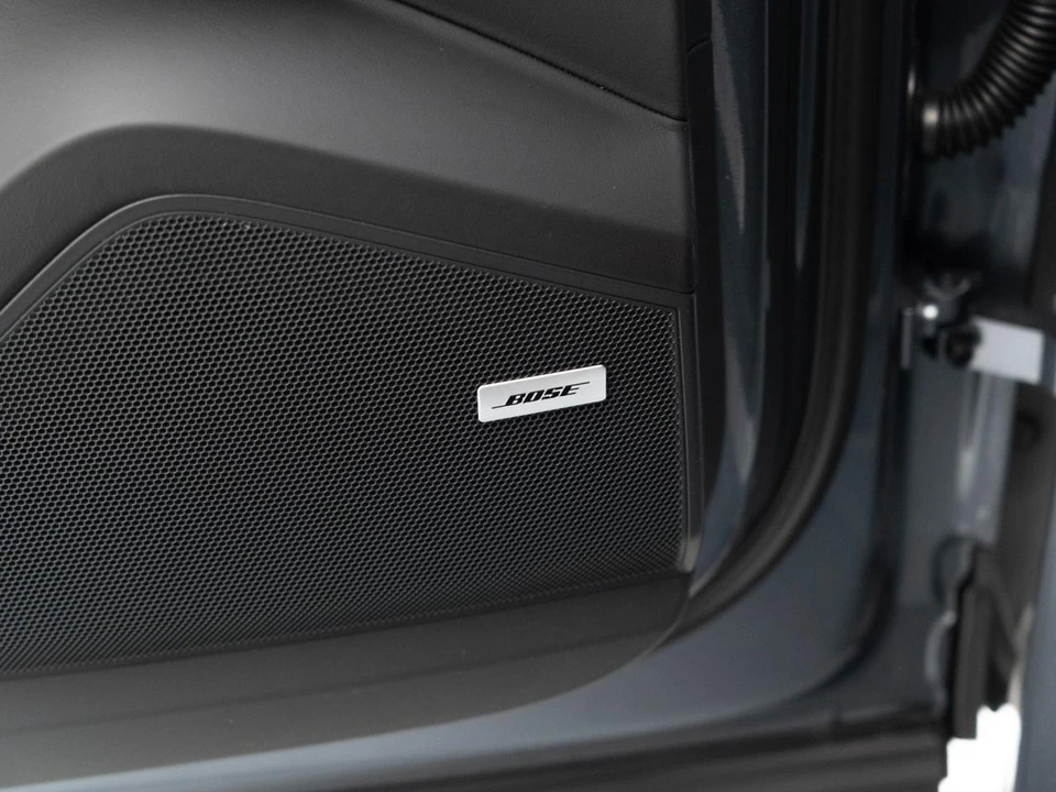 2026 Porsche 9Y0/9Y3 Cayenne - Image 22 of 31