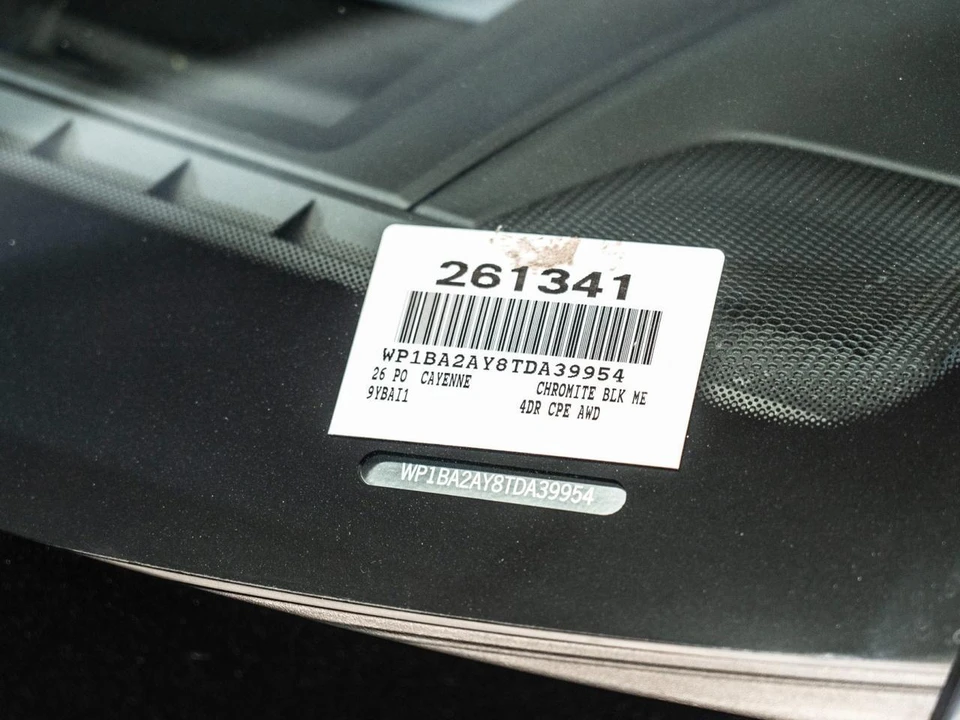 2026 Porsche 9Y0/9Y3 Cayenne Coupe - Image 30 of 30