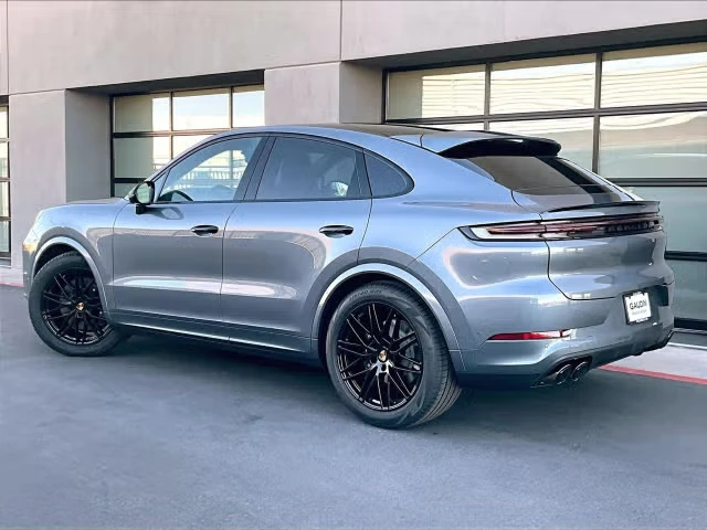 2026 Porsche 9Y0/9Y3 Cayenne Coupe - Image 18 of 31