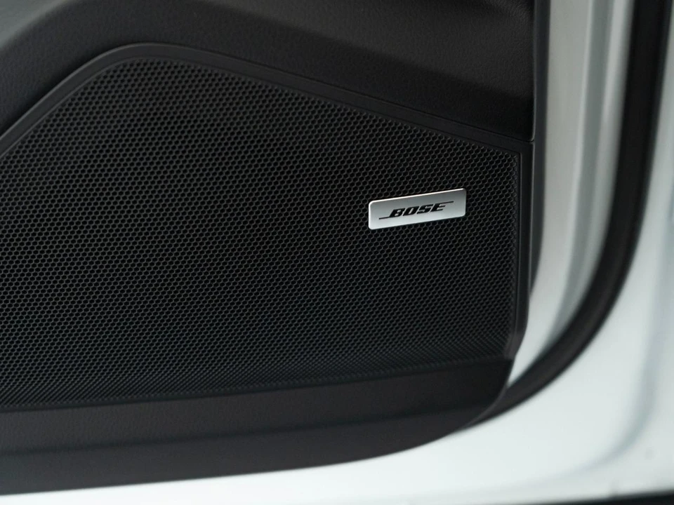 2026 Porsche 9Y0/9Y3 Cayenne Coupe - Image 19 of 28