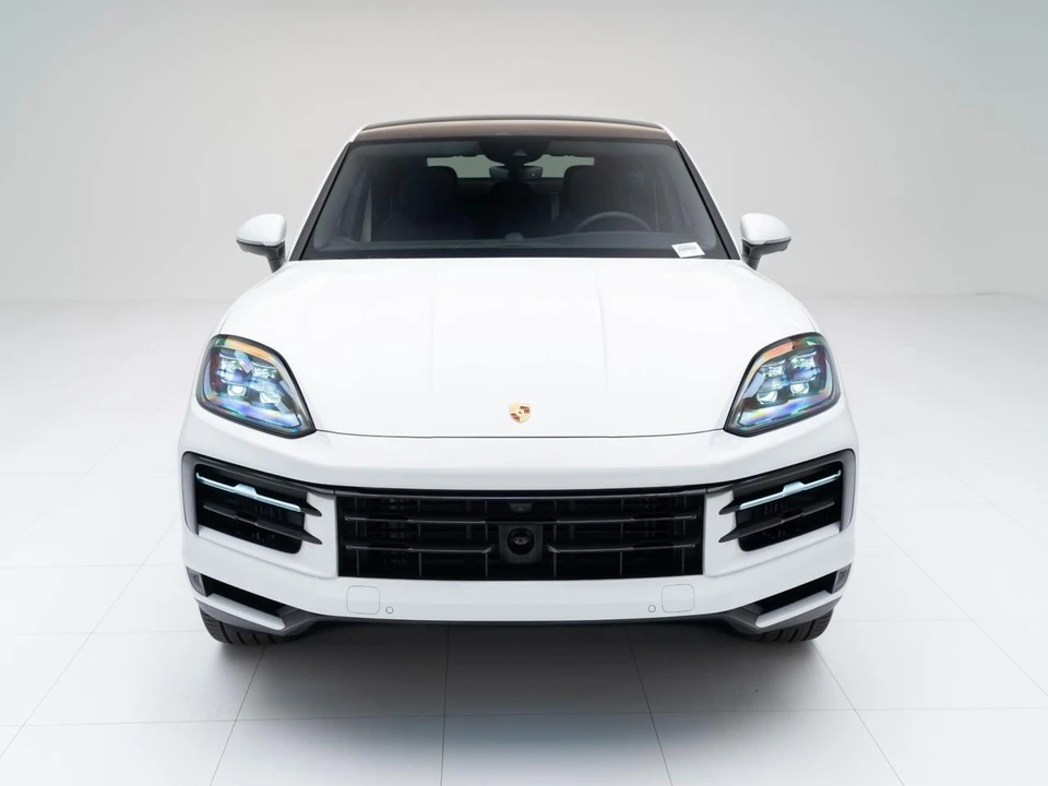 2026 Porsche 9Y0/9Y3 Cayenne Coupe - Image 6 of 28