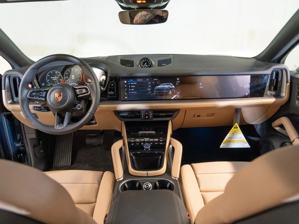 2026 Porsche 9Y0/9Y3 Cayenne Coupe - Image 26 of 30