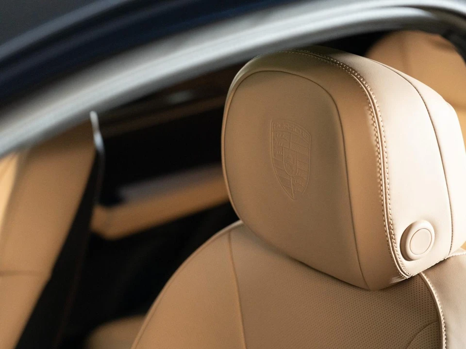 2026 Porsche 9Y0/9Y3 Cayenne Coupe - Image 25 of 30
