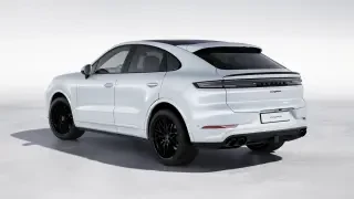 2026 Porsche - Image 21 of 30