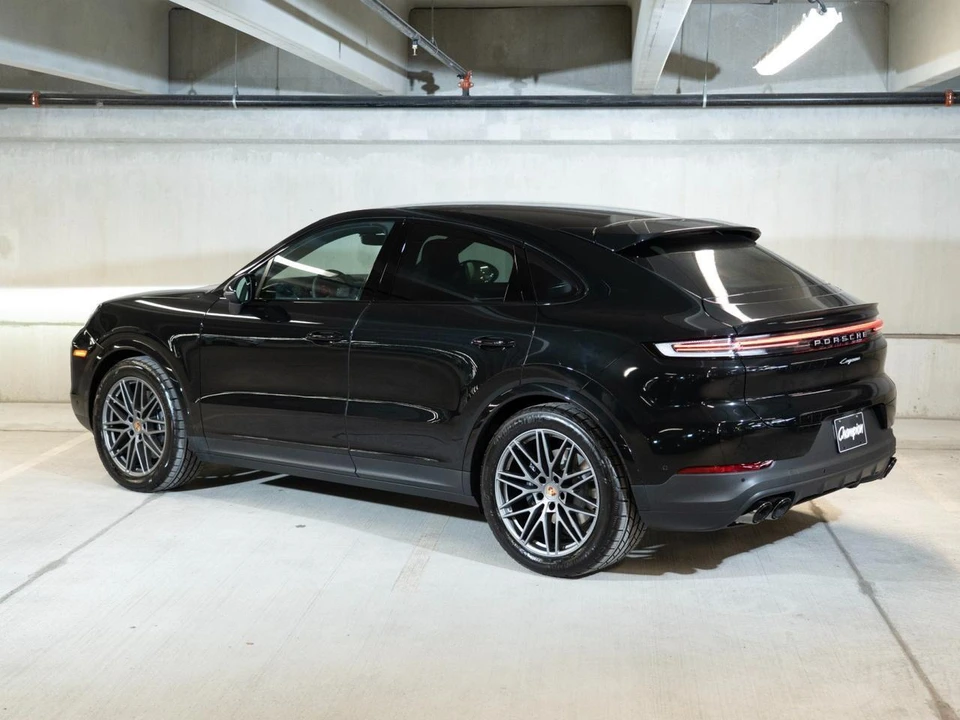 2026 Porsche 9Y0/9Y3 Cayenne Coupe - Image 3 of 29