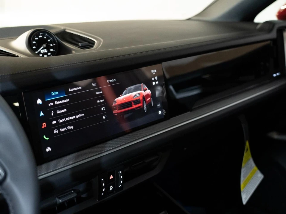 2026 Porsche 9Y0/9Y3 Cayenne Coupe - Image 21 of 29