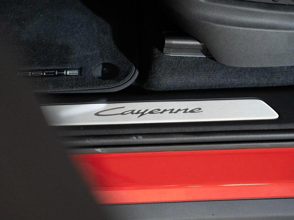 2026 Porsche 9Y0/9Y3 Cayenne Coupe - Image 12 of 29