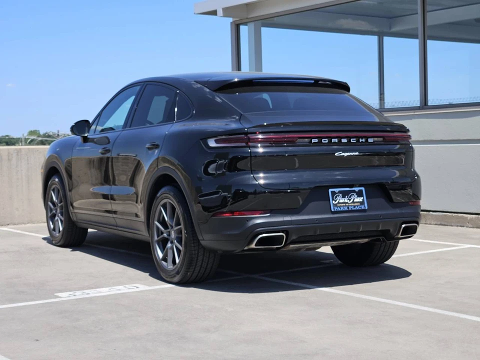 2026 Porsche 9Y0/9Y3 Cayenne Coupe - Image 3 of 4
