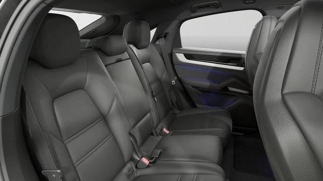 2026 Porsche 9Y0/9Y3 Cayenne Coupe - Image 5 of 5
