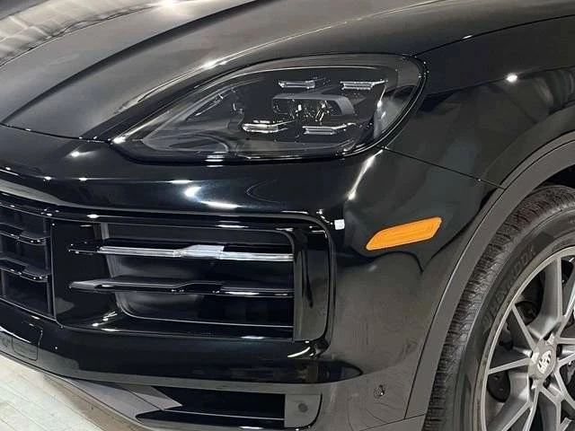 2026 Porsche 9Y0/9Y3 Cayenne Coupe - Image 5 of 5