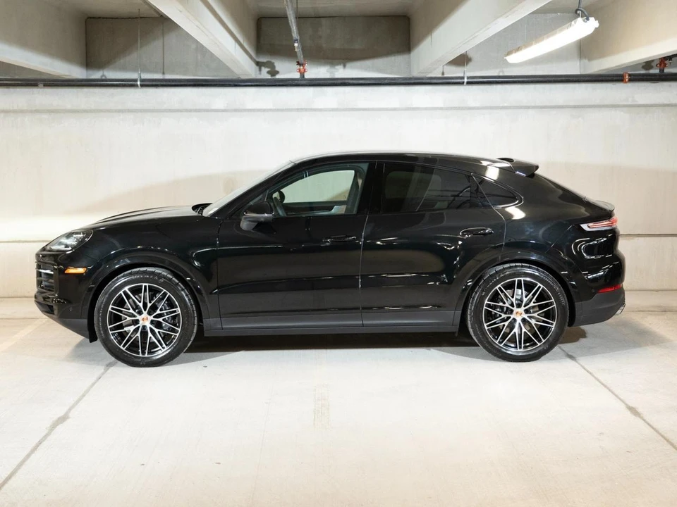 2026 Porsche 9Y0/9Y3 Cayenne Coupe - Image 2 of 29