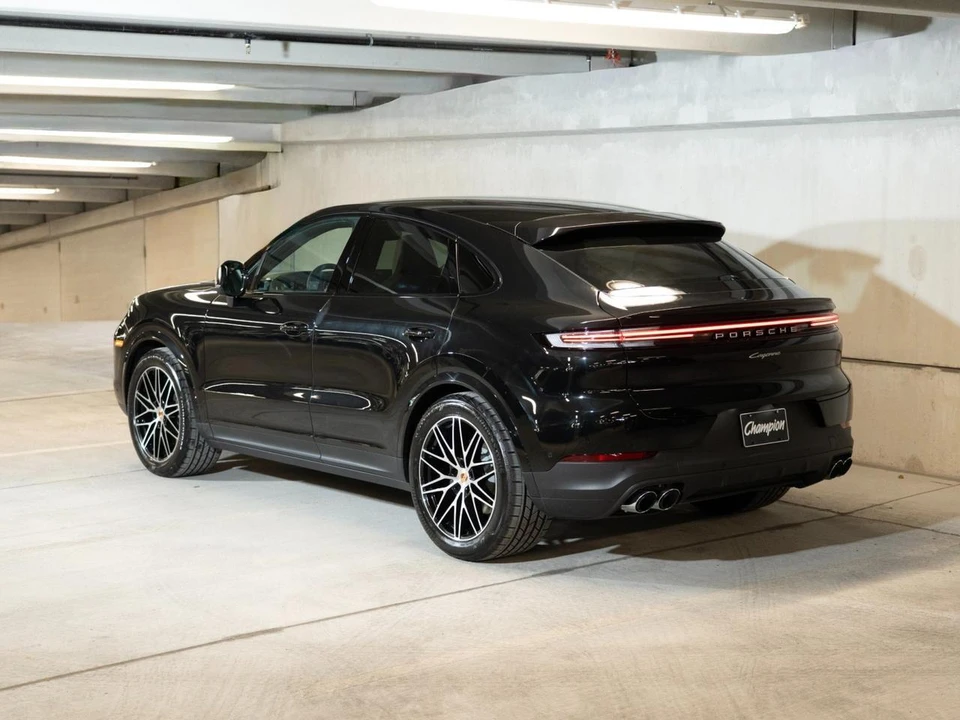 2026 Porsche 9Y0/9Y3 Cayenne Coupe - Image 3 of 29