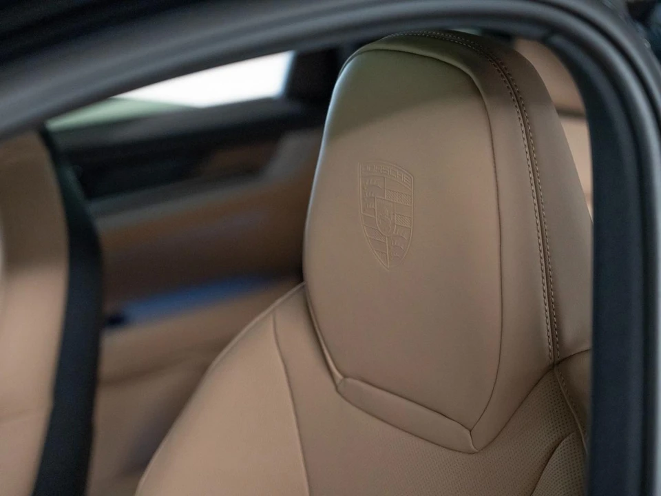 2026 Porsche 9Y0/9Y3 Cayenne Coupe - Image 25 of 29