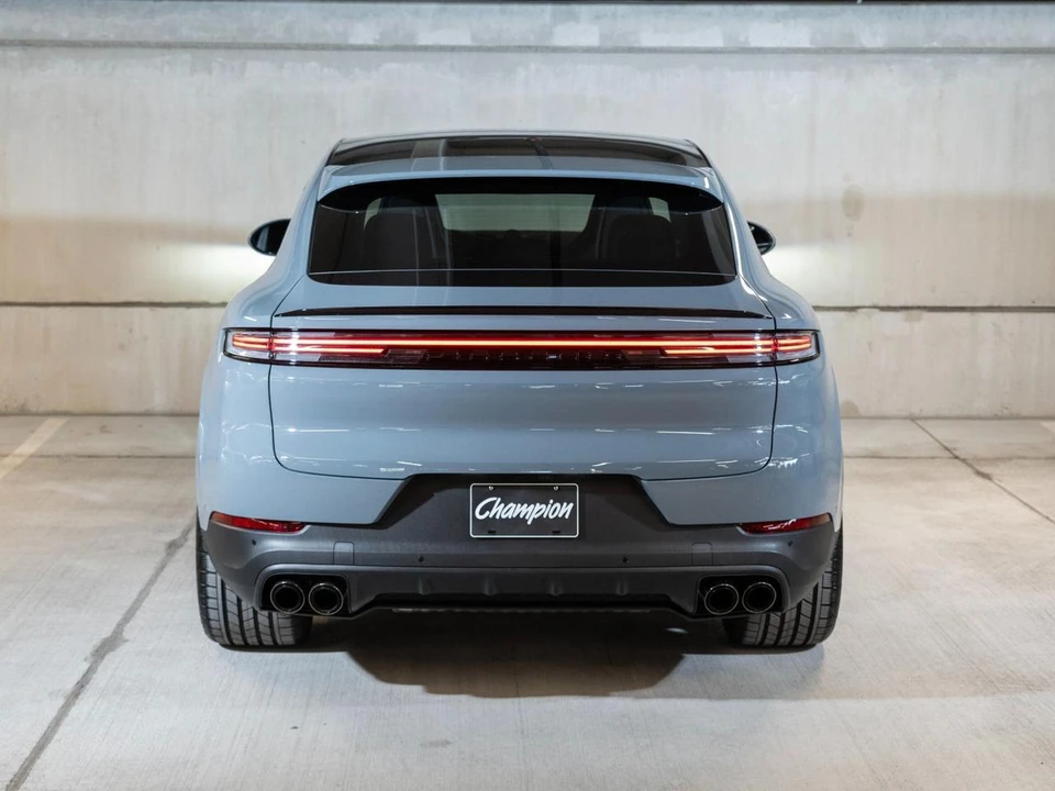 2026 Porsche 9Y0/9Y3 Cayenne Coupe - Image 10 of 28