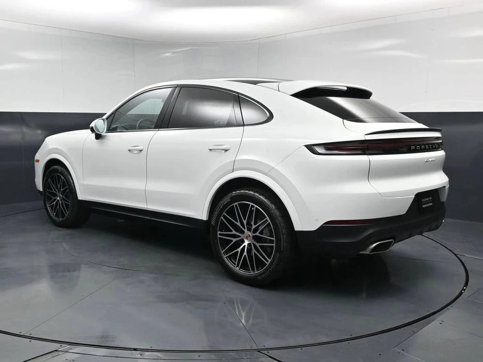2026 Porsche 9Y0/9Y3 Cayenne Coupe - Image 3 of 5