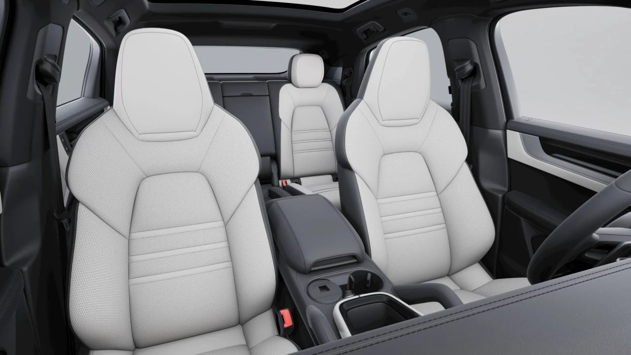 2026 Porsche 9Y0/9Y3 Cayenne Coupe - Image 10 of 10