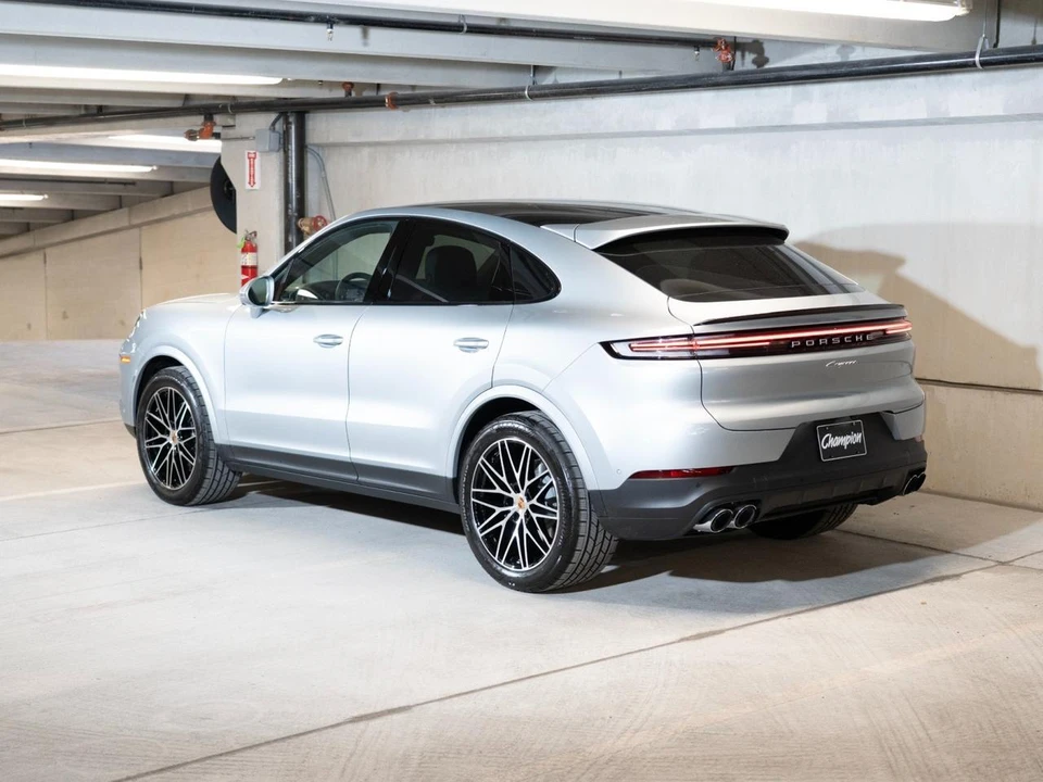 2026 Porsche 9Y0/9Y3 Cayenne Coupe - Image 3 of 28