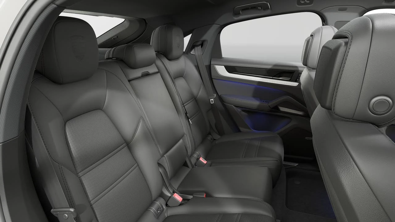 2026 Porsche 9Y0/9Y3 Cayenne Coupe - Image 13 of 14