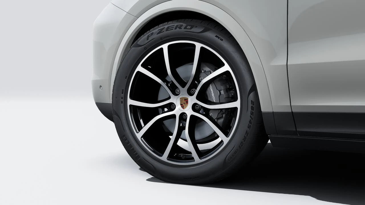 2026 Porsche 9Y0/9Y3 Cayenne Coupe - Image 10 of 14
