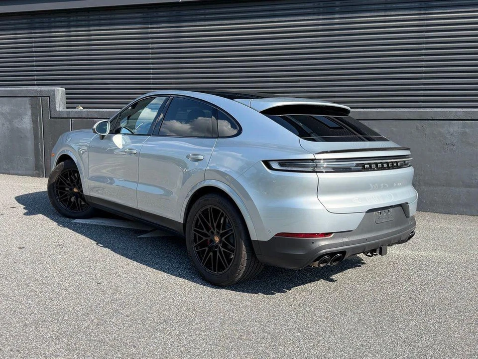 2026 Porsche 9Y0/9Y3 Cayenne Coupe - Image 8 of 25