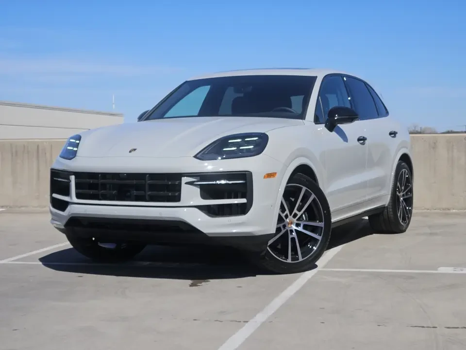 2026 Porsche 9Y0/9Y3 Cayenne - Image 9 of 12