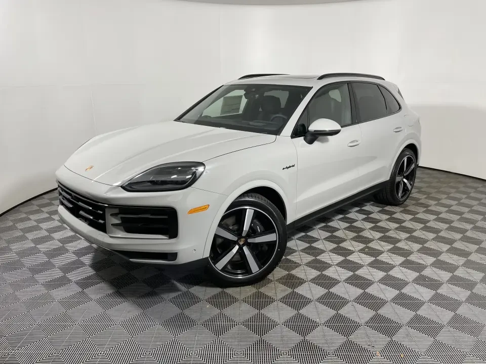 2026 Porsche 9Y0/9Y3 Cayenne - Image 11 of 12