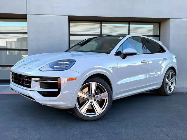2026 Porsche 9Y0/9Y3 Cayenne Coupe - Image 2 of 31