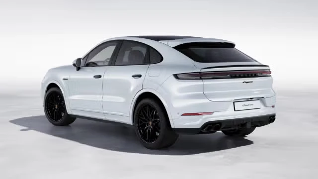 2026 Porsche 9Y0/9Y3 Cayenne - Image 18 of 31