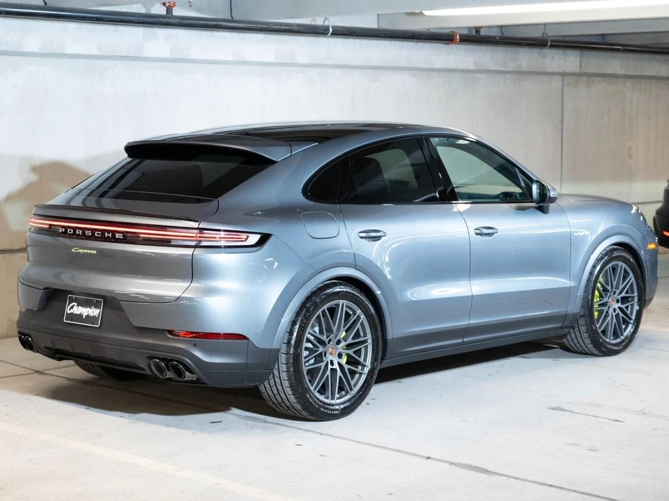 2026 Porsche 9Y0/9Y3 Cayenne Coupe - Image 9 of 28