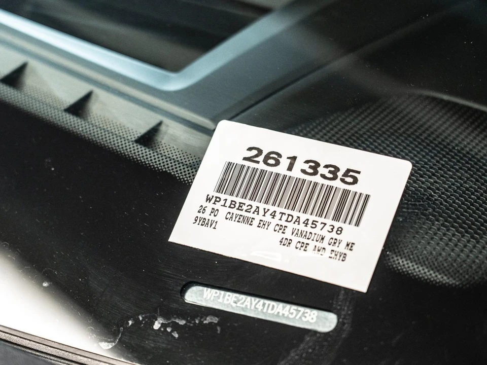 2026 Porsche 9Y0/9Y3 Cayenne Coupe - Image 28 of 28