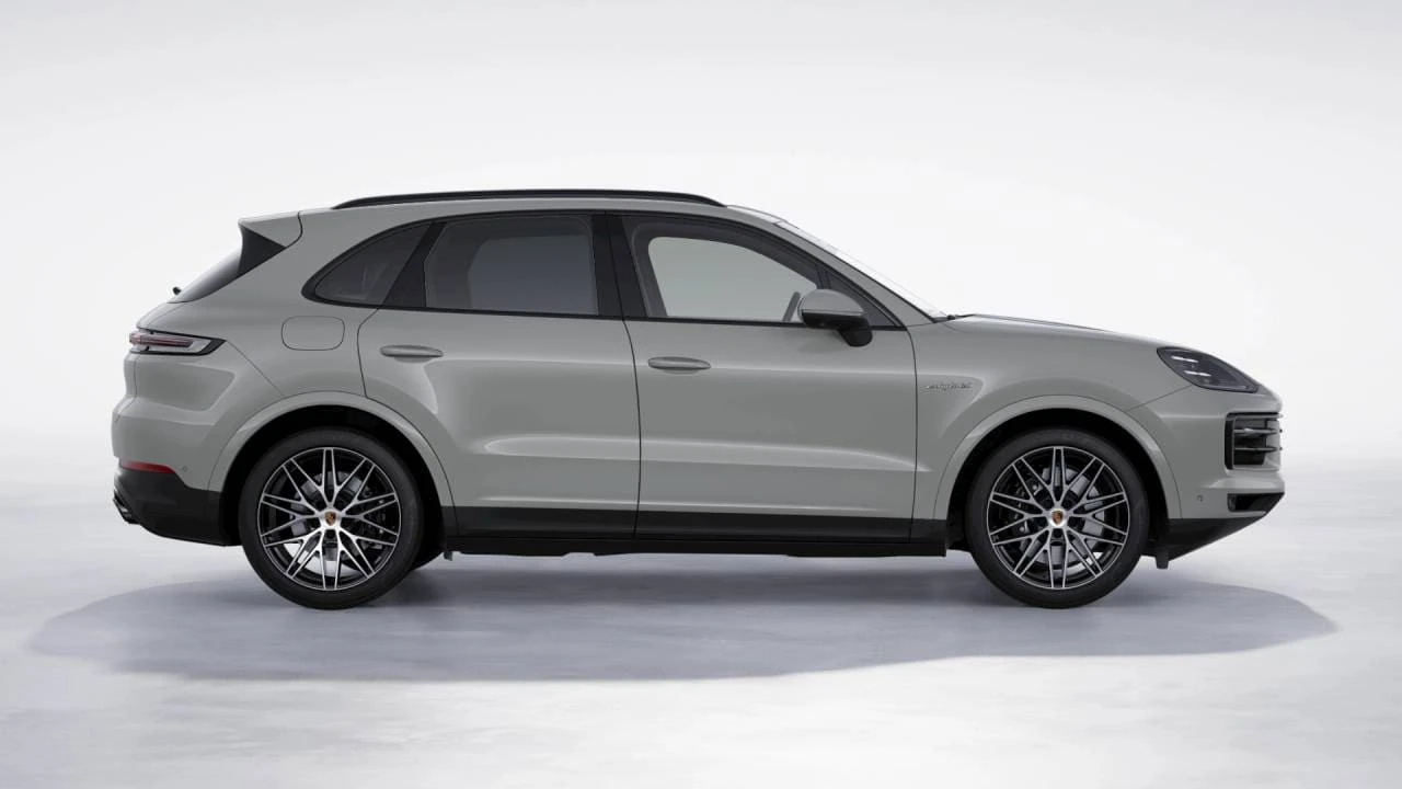 2026 Porsche 9Y0/9Y3 Cayenne - Image 6 of 10