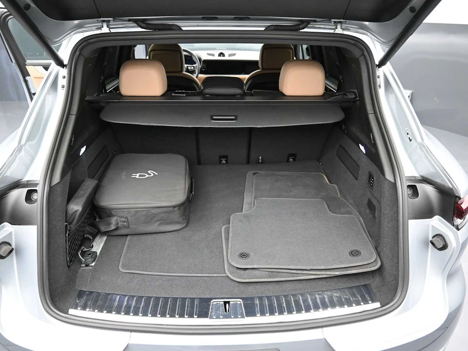 2026 Porsche 9Y0/9Y3 Cayenne - Image 20 of 31