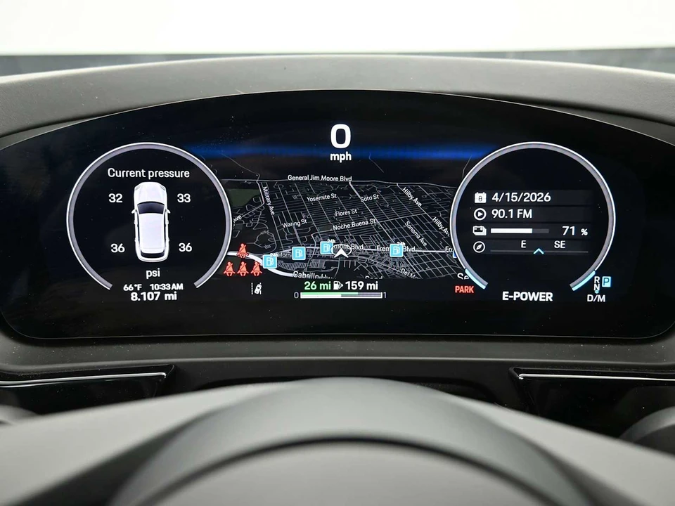 2026 Porsche 9Y0/9Y3 Cayenne - Image 12 of 31