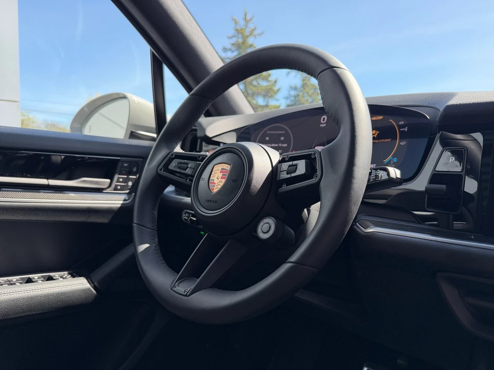 2026 Porsche 9Y0/9Y3 Cayenne S - Image 24 of 31