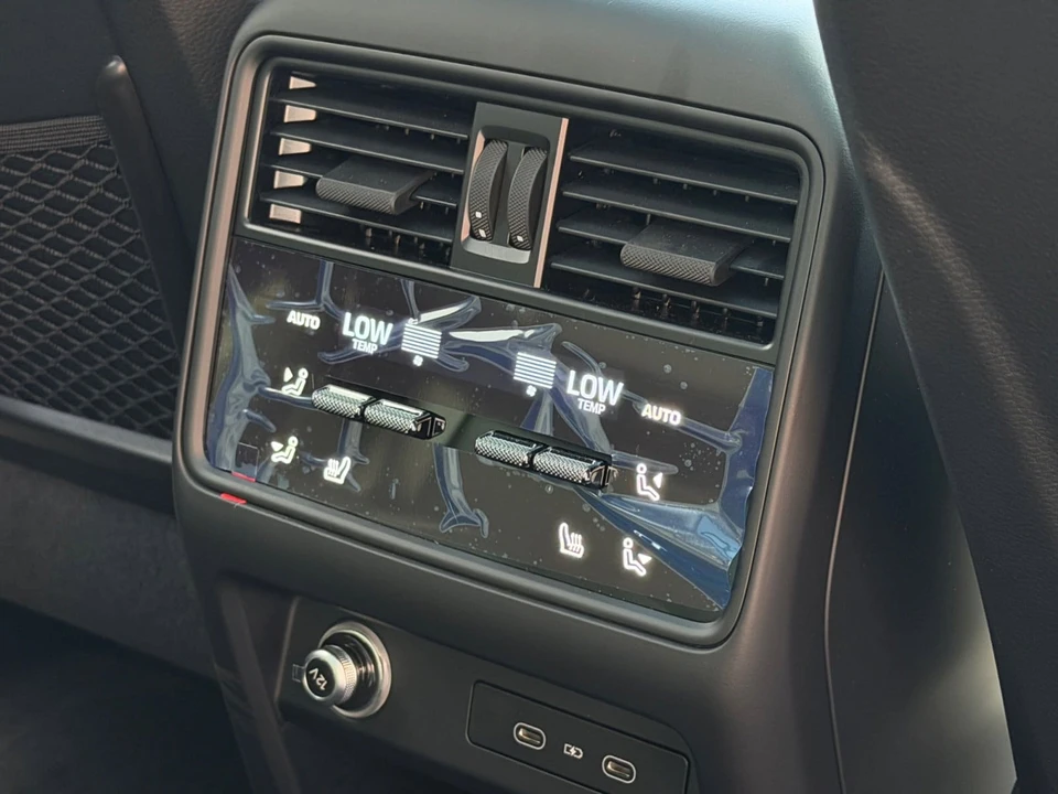2026 Porsche 9Y0/9Y3 Cayenne S - Image 30 of 31