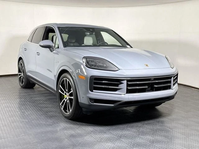 2026 Porsche 9Y0/9Y3 Cayenne - Image 9 of 20