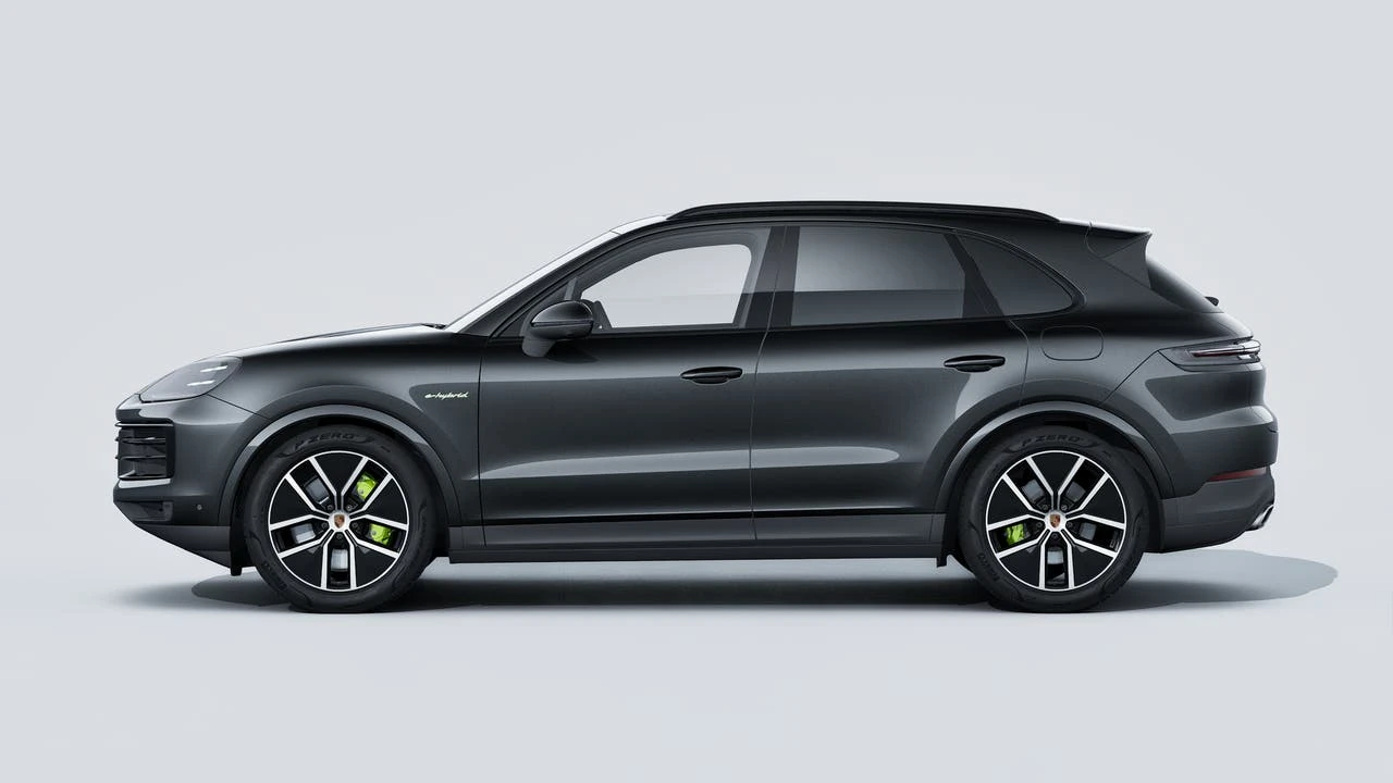 2026 Porsche Cayenne - Image 2 of 14