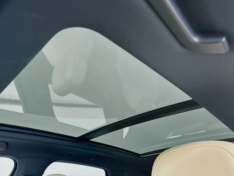 2026 Porsche 9Y0/9Y3 Cayenne - Image 23 of 31