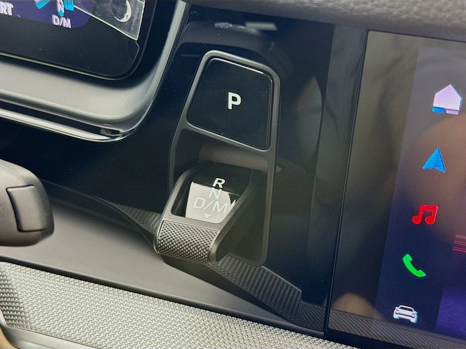 2026 Porsche 9Y0/9Y3 Cayenne - Image 21 of 31