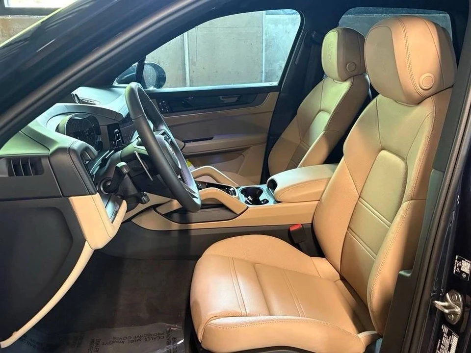 2026 Porsche 9Y0/9Y3 Cayenne - Image 5 of 5