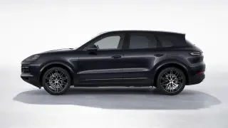 2026 Porsche Cayenne - Image 13 of 30